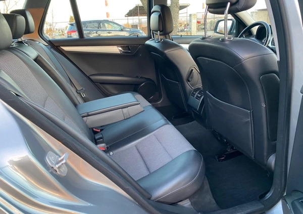 Mercedes-Benz Klasa C cena 29900 przebieg: 351000, rok produkcji 2008 z Będzin małe 379